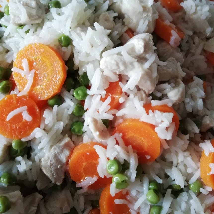Vitalzeitrezept 3: Hähnchenfleisch, Karotten mit Erbsen, Reis - Vitalzeit