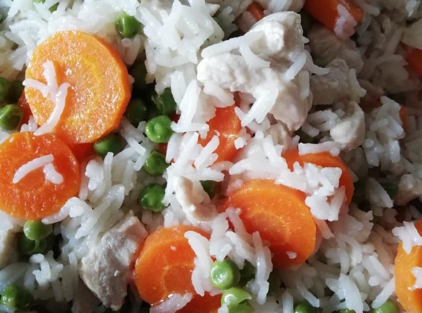 Vitalzeitrezept 3: Hähnchenfleisch, Karotten mit Erbsen, Reis